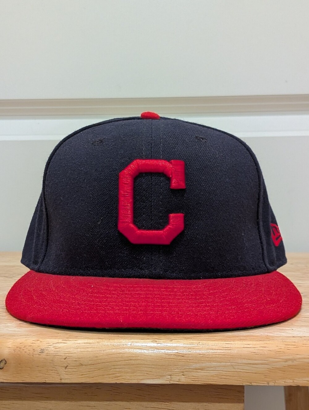 EUC Cleveland Indians 7 3/8 New Era Authentic On-Field Block C Navy and Red Cap